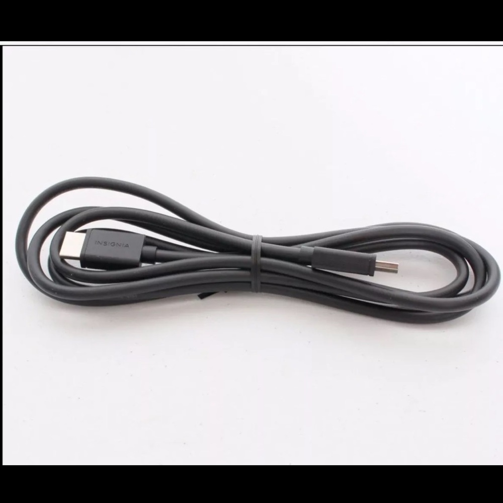 INSIGNIA™ - 6' 4K Ultra HD HDMI Cable - Black